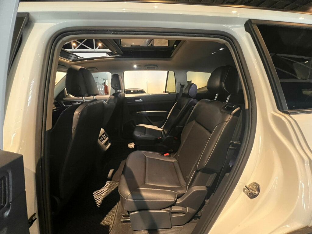 2021 Volkswagen Atlas LocalTrade/SE/Technology/PanoRoofPkg/HtdSeats/AppleCarplay/NAV - 23040579 - 13