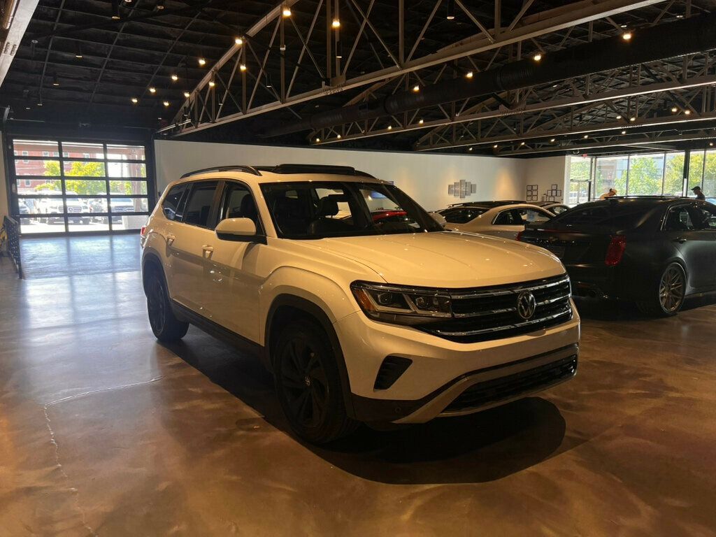 2021 Volkswagen Atlas LocalTrade/SE/Technology/PanoRoofPkg/HtdSeats/AppleCarplay/NAV - 23040579 - 3