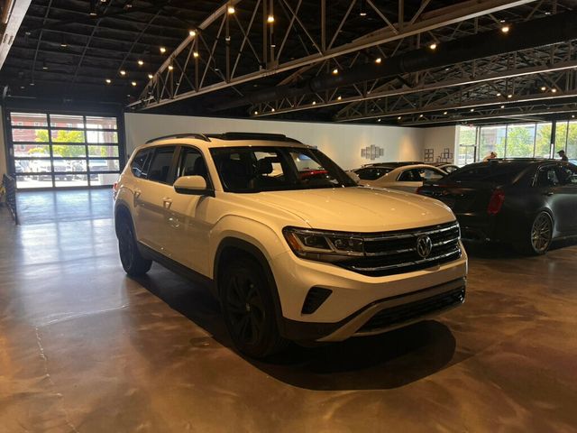 2021 Volkswagen Atlas LocalTrade/SE/Technology/PanoRoofPkg/HtdSeats/AppleCarplay/NAV - 23040579 - 3