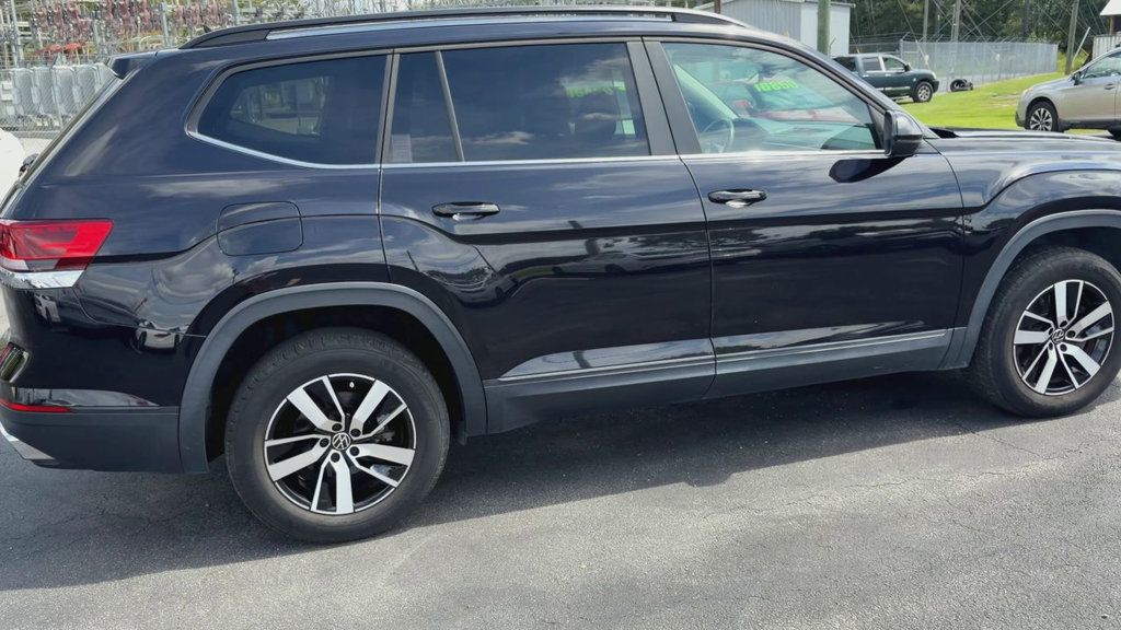 Volkswagen Atlas SE photo 9