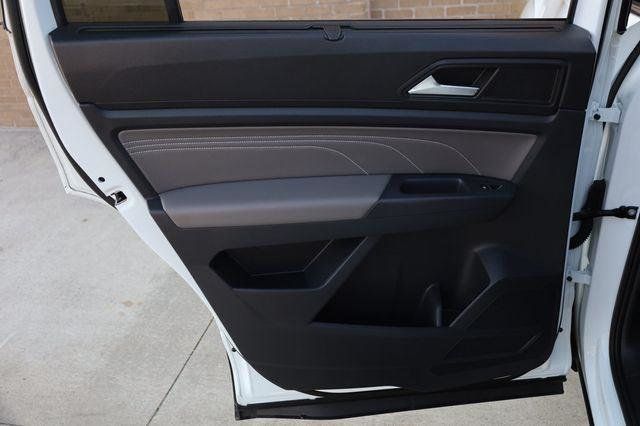 2021 Volkswagen Atlas SE - 23025209 - 16