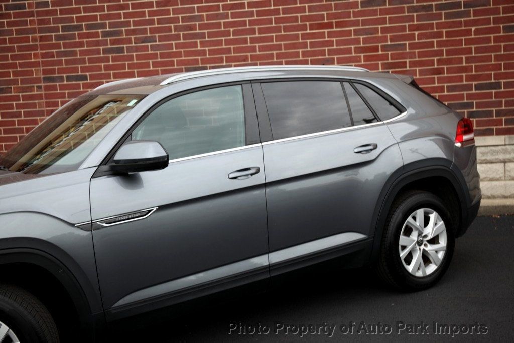 2021 Volkswagen Atlas Cross Sport photo 4