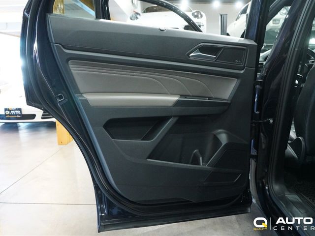 2021 Volkswagen Atlas Cross Sport 3.6L V6 SEL Premium R-Line 4MOTION - 22887690 - 9