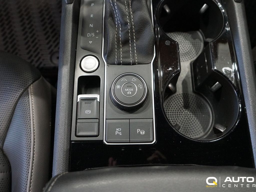 2021 Volkswagen Atlas Cross Sport 3.6L V6 SEL Premium R-Line 4MOTION - 22887690 - 31