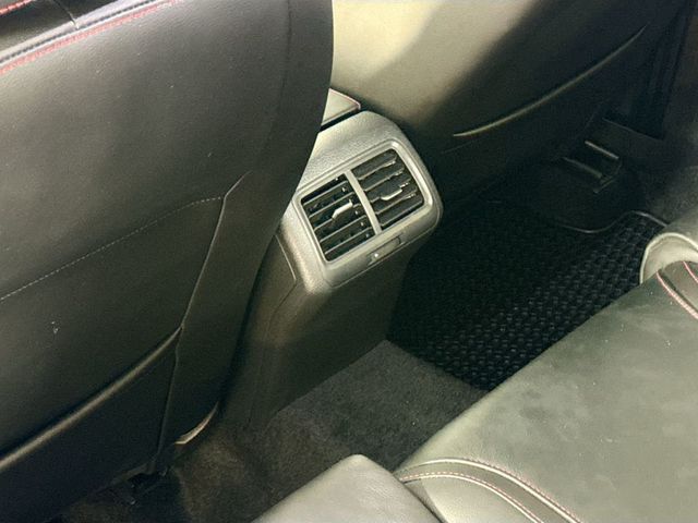 2021 Volkswagen Golf GTI 2.0T SE - 23063883 - 17