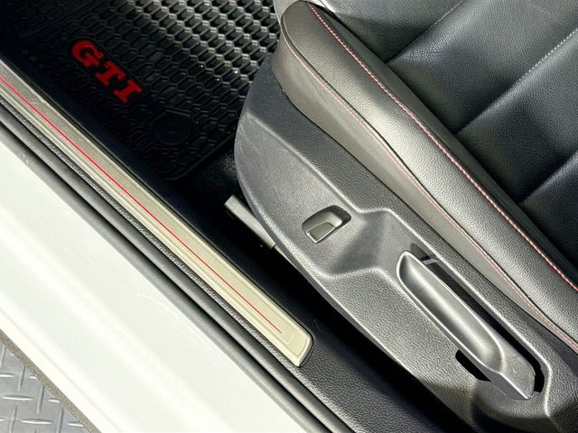 2021 Volkswagen Golf GTI 2.0T SE - 23063883 - 19