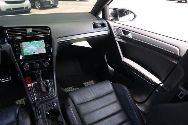 2021 Volkswagen Golf GTI 2.0T SE DSG - 23037149 - 24