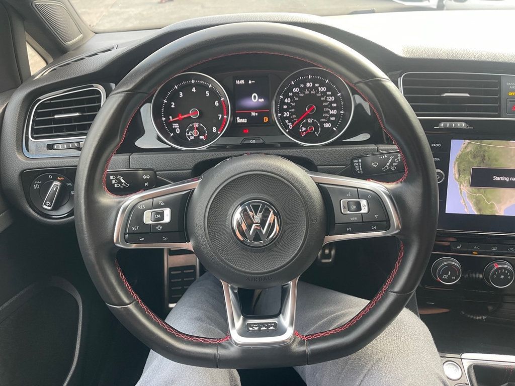 2021 Volkswagen Golf GTI SE - 22604289 - 19