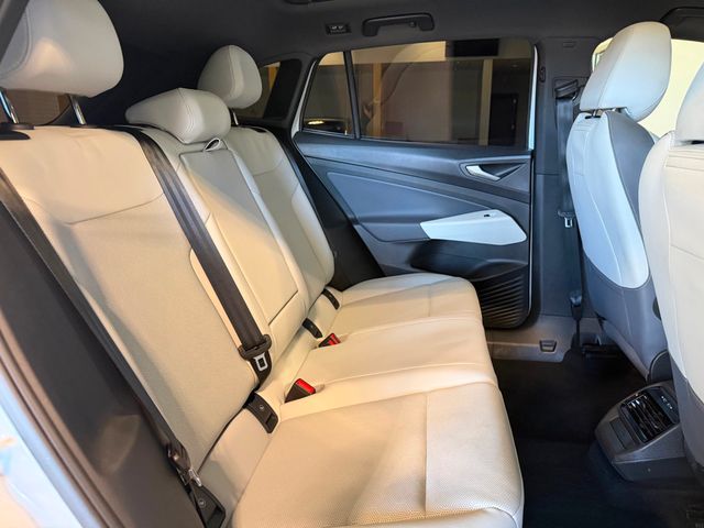 2021 Volkswagen ID.4 1st Edition RWD - 23042604 - 21