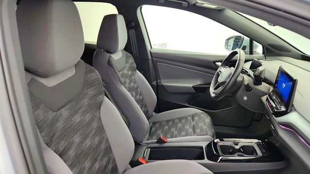2021 Volkswagen ID.4 Pro AWD - 23014205 - 22