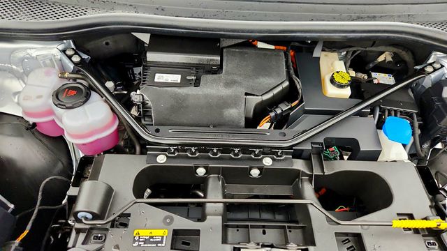 2021 Volkswagen ID.4 Pro AWD - 23014205 - 25