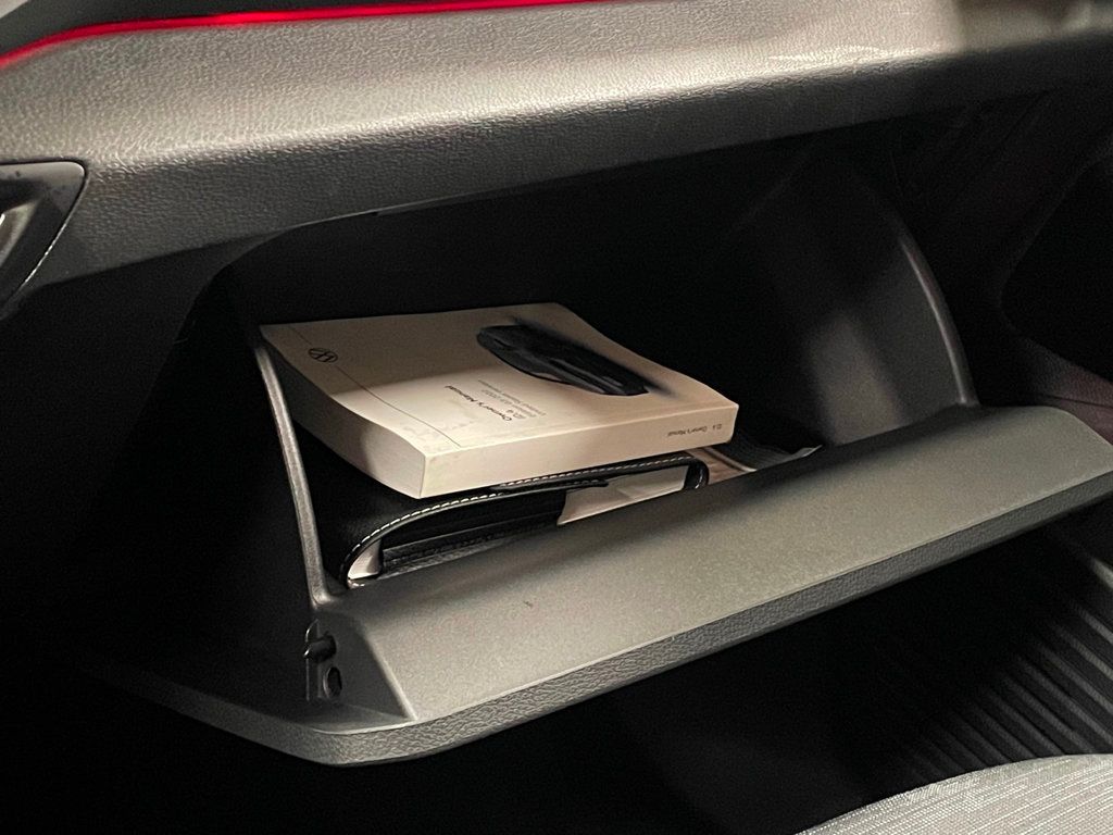 2021 Volkswagen ID.4 Pro RWD - 22948826 - 32