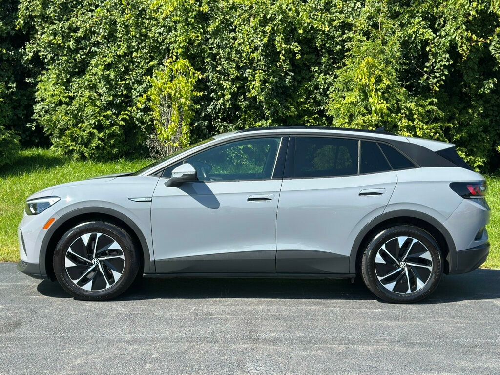 2021 Volkswagen ID.4 Pro photo 2