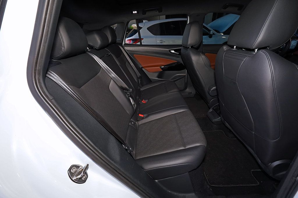 2021 Volkswagen ID.4 Pro S photo 15