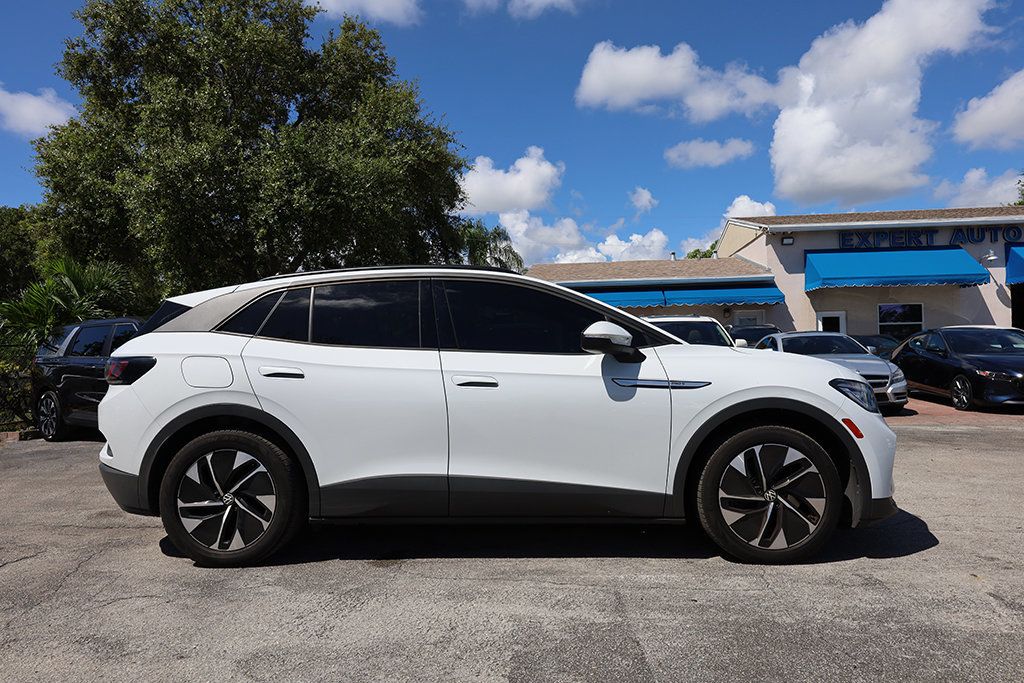 2021 Volkswagen ID.4 Pro S photo 3