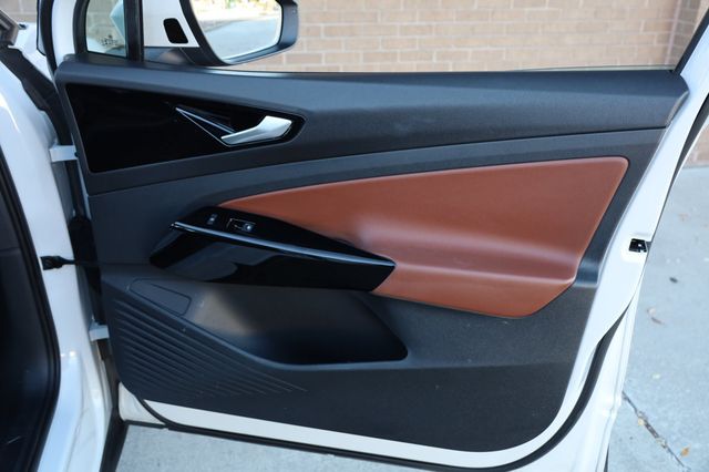 2021 Volkswagen ID.4 Pro S RWD - 22939910 - 24