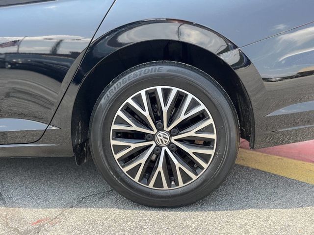 2021 Volkswagen Jetta R Line 4dr Sedan 6M - 23059583 - 11