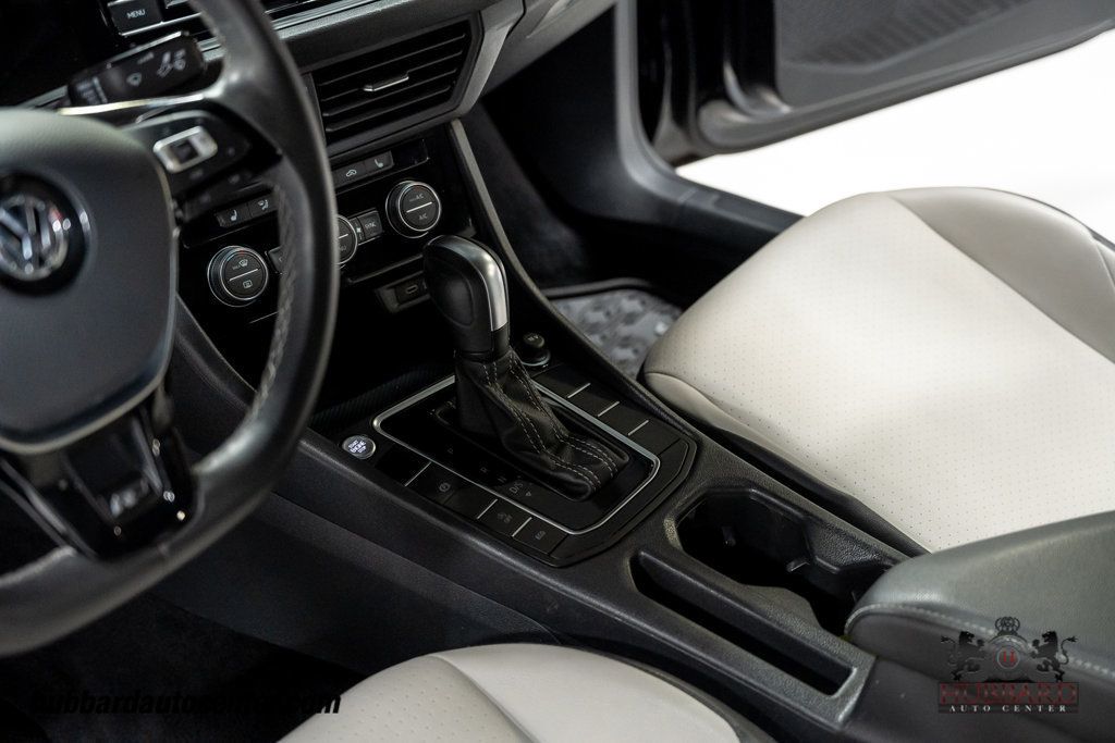 2021 Volkswagen Jetta R-Line Automatic - 22928319 - 19