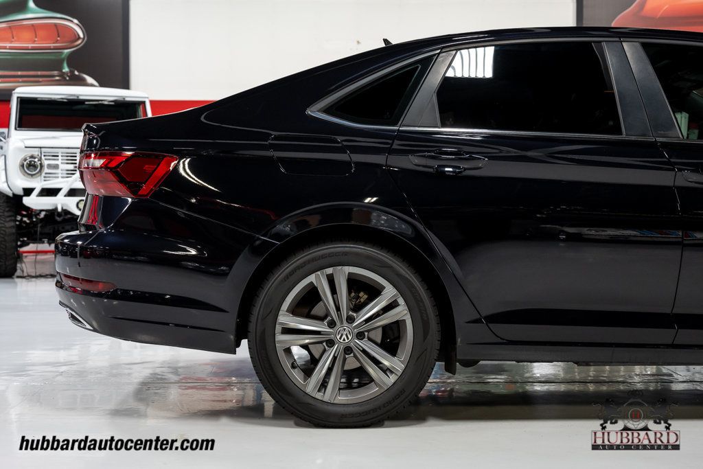2021 Volkswagen Jetta R-Line Automatic - 22928319 - 39