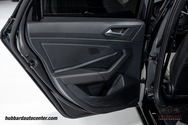 2021 Volkswagen Jetta R-Line Automatic - 22928319 - 77