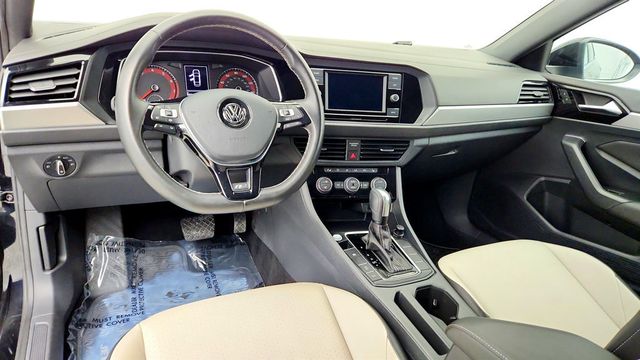 2021 Volkswagen Jetta R-Line Automatic w/ Cold Weather Pkg - 23070862 - 11