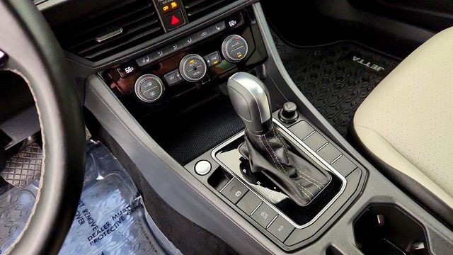 2021 Volkswagen Jetta R-Line Automatic w/ Cold Weather Pkg - 23070862 - 15