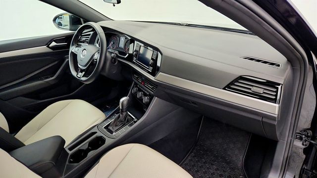 2021 Volkswagen Jetta R-Line Automatic w/ Cold Weather Pkg - 23070862 - 23
