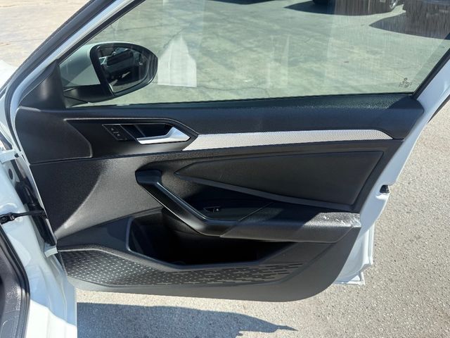 2021 Volkswagen Jetta SE Automatic - 22917862 - 15