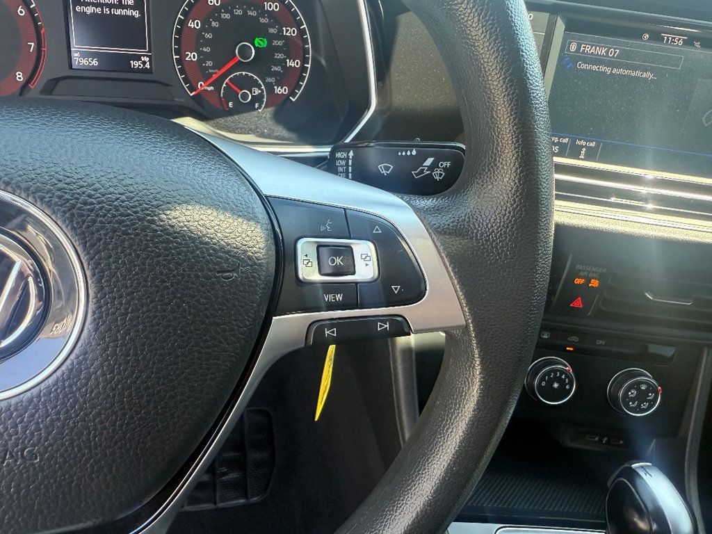 2021 Volkswagen Jetta SE Automatic - 22917862 - 23