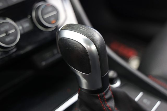 2021 Volkswagen Jetta GLI S DSG - 23054824 - 43