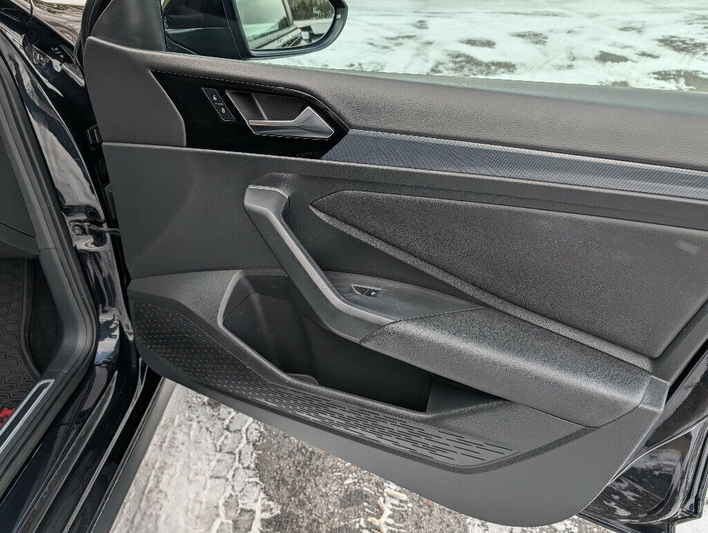 2021 Volkswagen Jetta GLI THREE PEDAL TURBO - 22968522 - 24