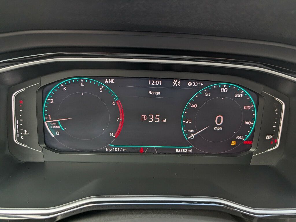 2021 Volkswagen Jetta GLI THREE PEDAL TURBO - 22968522 - 31