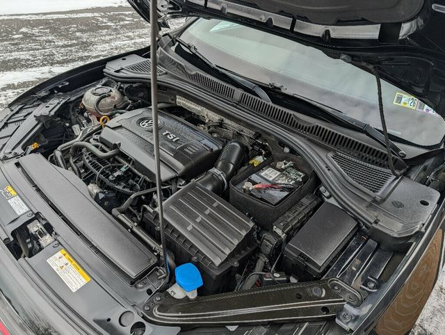 2021 Volkswagen Jetta GLI THREE PEDAL TURBO - 22968522 - 35