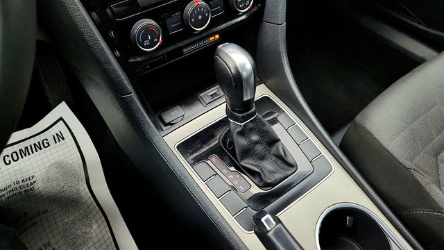 2021 Volkswagen Passat 2.0T S Automatic - 22970633 - 15