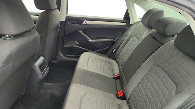 2021 Volkswagen Passat 2.0T S Automatic - 22970633 - 19