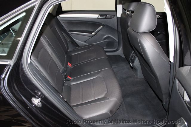 2021 Volkswagen Passat 2.0T SE Automatic - 22786114 - 13