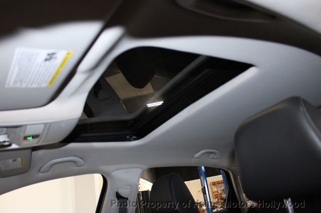 2021 Volkswagen Passat 2.0T SE Automatic - 22786114 - 17