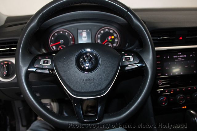 2021 Volkswagen Passat 2.0T SE Automatic - 22786114 - 25