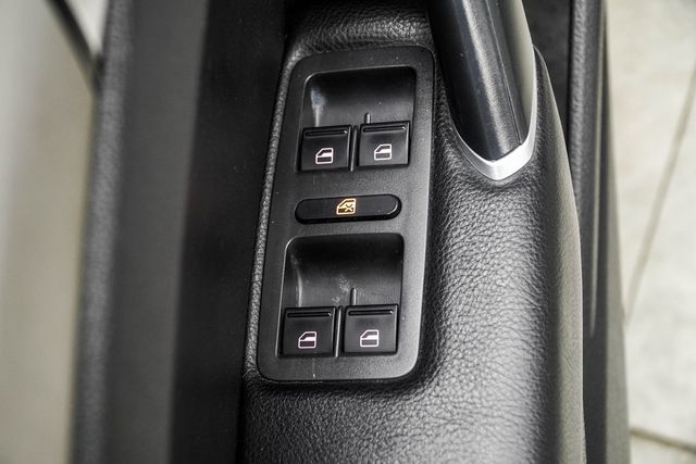 2021 Volkswagen Passat 2.0T SE Automatic - 22956655 - 29