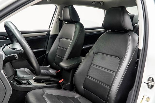 2021 Volkswagen Passat 2.0T SE Automatic - 22956655 - 31