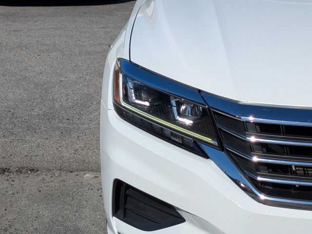 2021 Volkswagen Passat 2.0T SE Automatic - 22983478 - 10