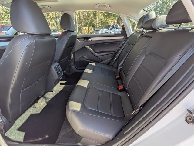 2021 Volkswagen Passat 2.0T SE Automatic - 22983478 - 13