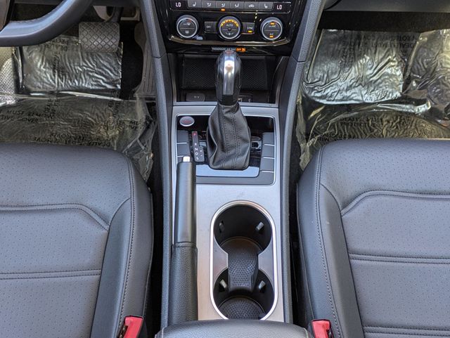 2021 Volkswagen Passat 2.0T SE Automatic - 22983478 - 18
