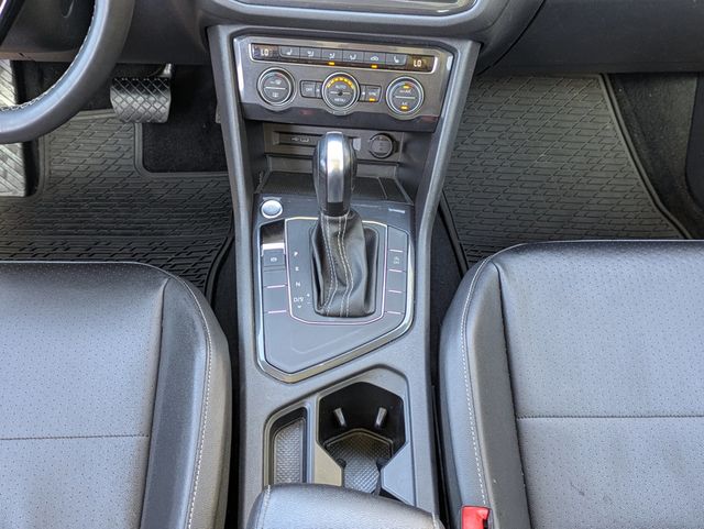 2021 Volkswagen Tiguan  - 22983477 - 19