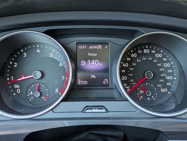 2021 Volkswagen Tiguan  - 22983477 - 28