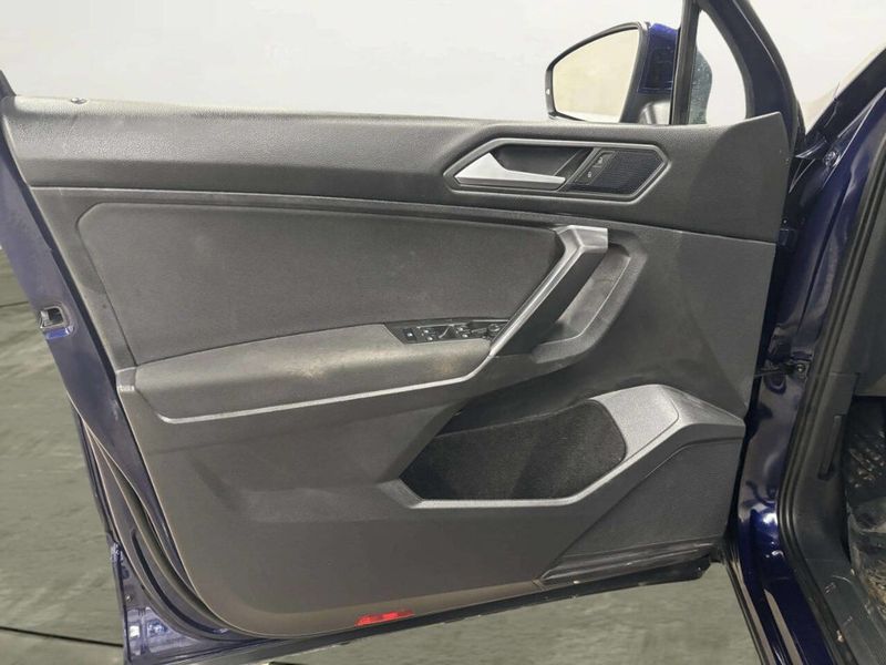 2021 Volkswagen Tiguan 2.0T S 4MOTION - 22977666 - 9