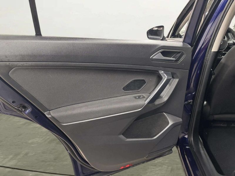 2021 Volkswagen Tiguan 2.0T S 4MOTION - 22977666 - 12