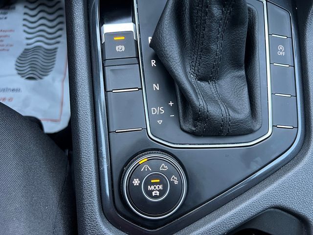 2021 Volkswagen Tiguan 2.0T S 4MOTION - 23061582 - 25