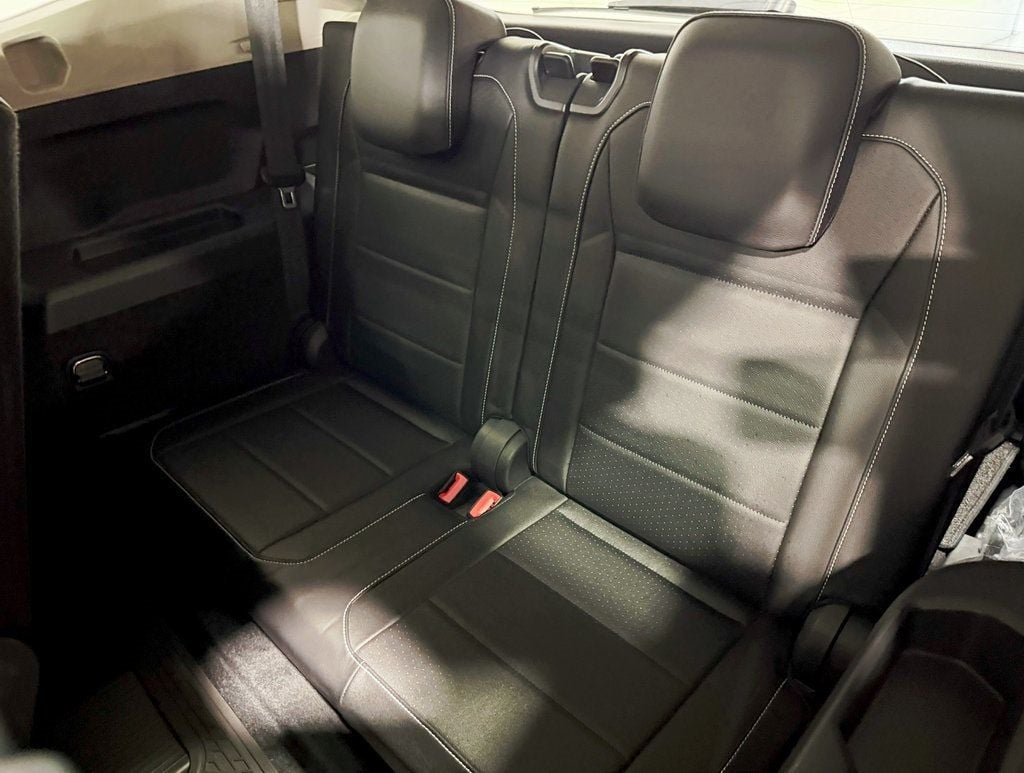 2021 Volkswagen Tiguan 2.0T SE - 22928403 - 35