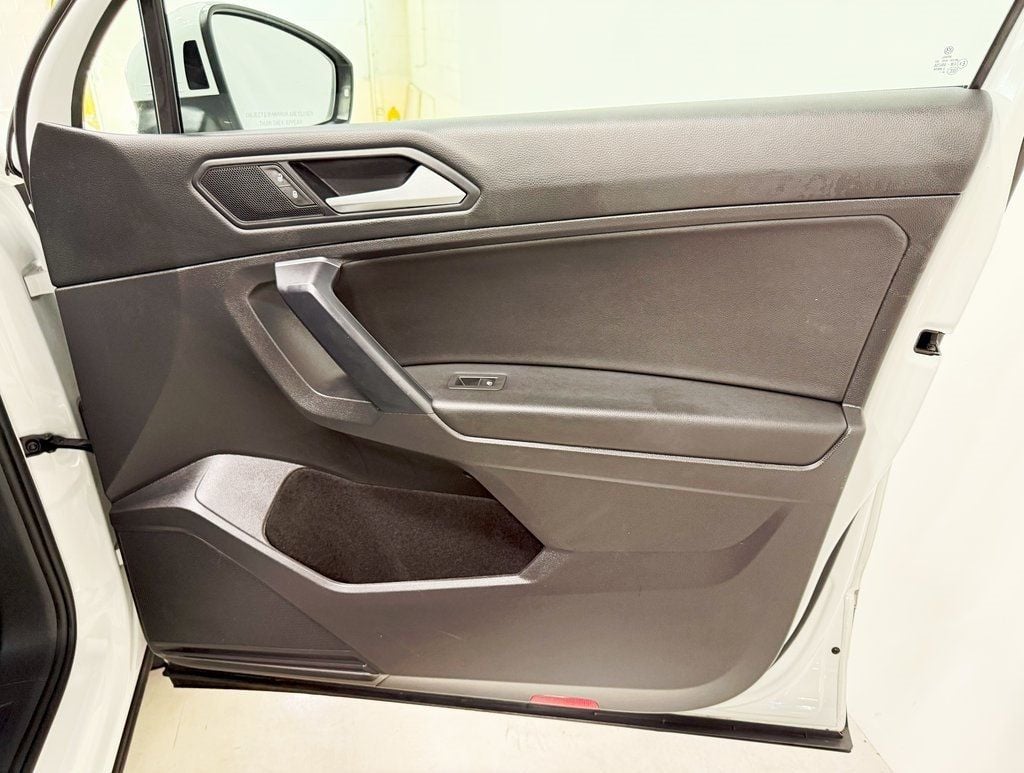 2021 Volkswagen Tiguan 2.0T SE - 22928403 - 45